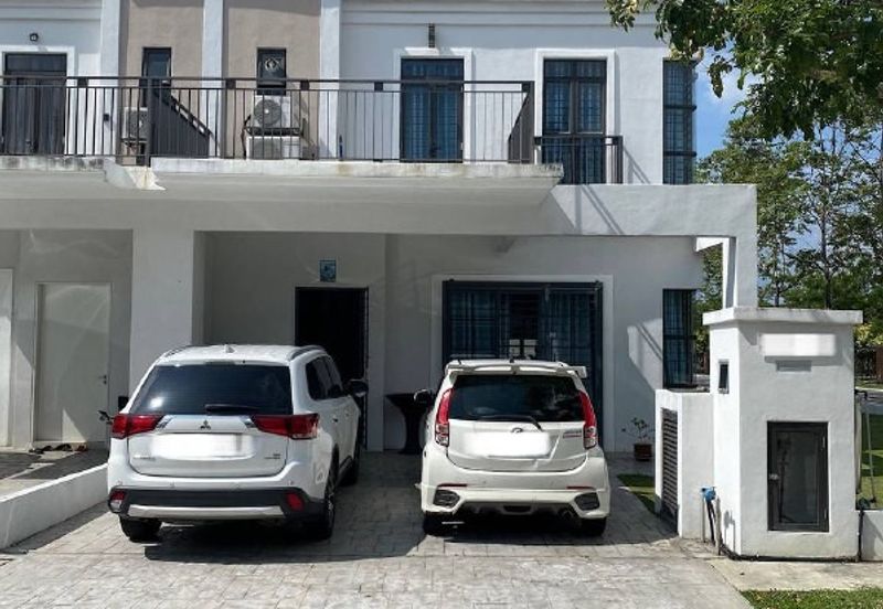 Monet Lily @ Sunsuria City