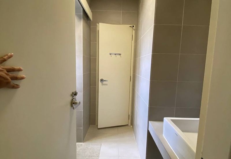 Monet Lily @ Sunsuria City