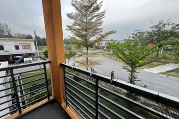 Villa Kesuma, Bandar Tasik Kesuma