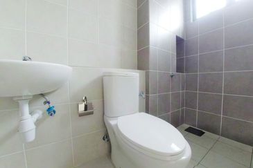 Frossa @ Setia Ecohill 2