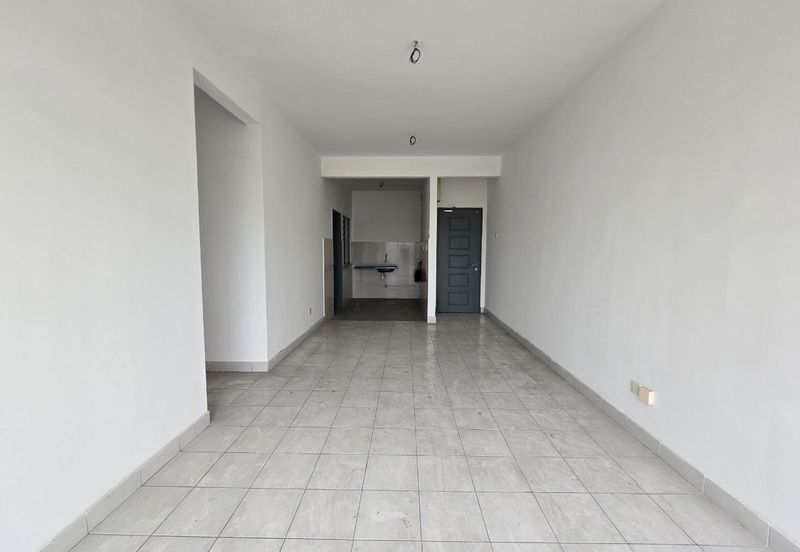 Pr1ma Apartment @ Precint 11