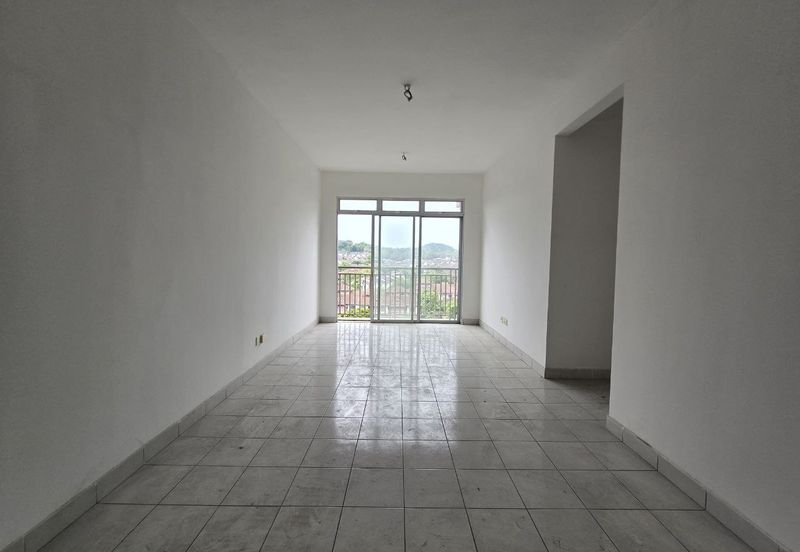 Pr1ma Apartment @ Precint 11