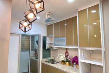 Savanna Executive Suites @ Southville City