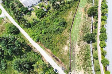 Agricultural Land in Kampung Ampar Tenang,Dengkil For Sale