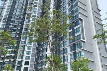 Kenwingston Square Garden