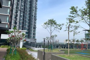 Kenwingston Square Garden