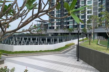 Kenwingston Square Garden