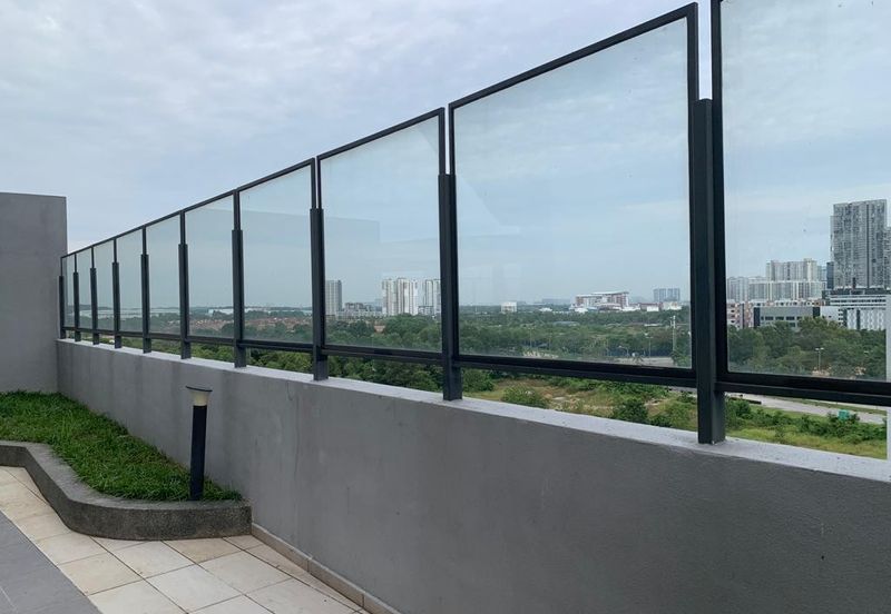 Kenwingston Square Garden