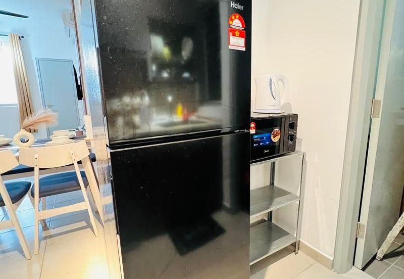 Tangerine Suites @ Sunsuria City **