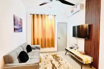 Tangerine Suites @ Sunsuria City