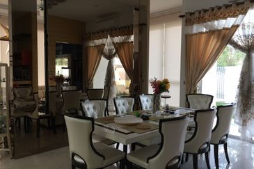 Jacaranda Garden Residence