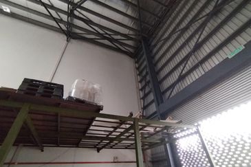 Semi-D Factory in Taman Industri Alam Jaya For Sale