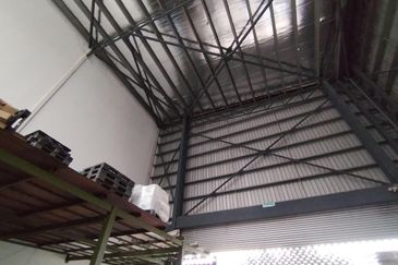 Semi-D Factory in Taman Industri Alam Jaya For Sale