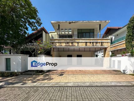 Luxurious Bungalow in Bayrock Garden Waterfront Villas For Sale, Selangor, Bandar Sunway