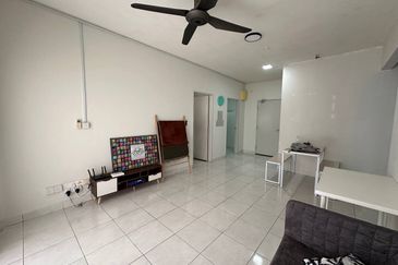 Furnished PR1MA Two Laman View Apartment Cyberjaya For Rent