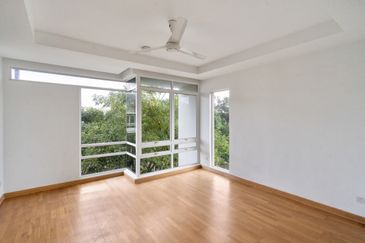 Duta Villa, Presint 14