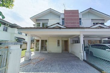 Taman Tasik Semenyih (Lake Residence)