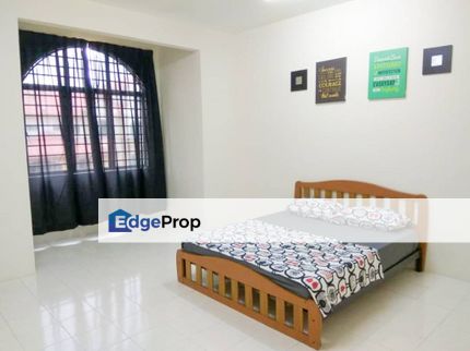 Superlink Two Storey Terrace House, Selangor, Sepang