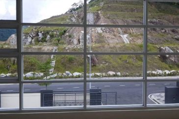 Kawasan Perindustrian Hi Tech 7