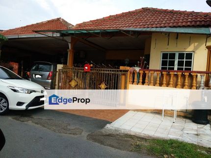 Double Storey Terrace in Seksyen 16, Bandar Baru Bangi For Sale, Selangor, Bangi