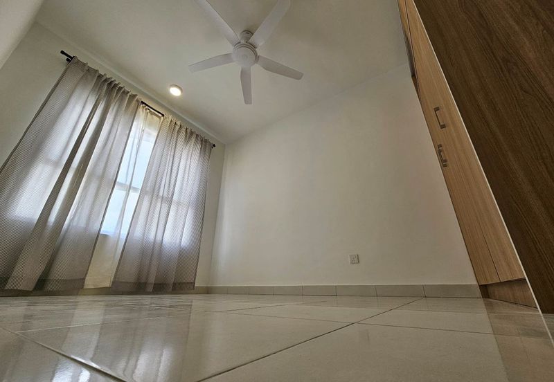 Arena Residences @ Warisan Puteri *