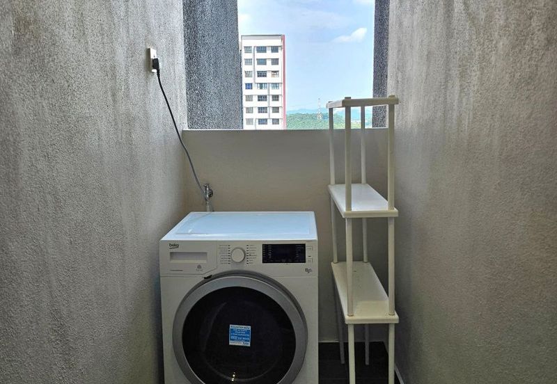 Arena Residences @ Warisan Puteri *