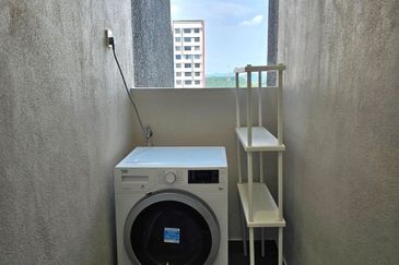 Arena Residences @ Warisan Puteri