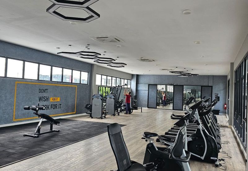 Arena Residences @ Warisan Puteri *