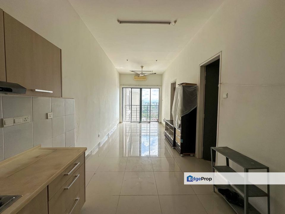 D'Pulze Shopping Mall Service Residence For Sale , Selangor, Cyberjaya