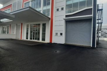 Suria Industrial Park (SIP)