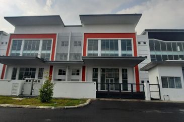 Suria Industrial Park (SIP)