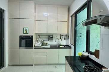 Lepironia Gardens, Setia Eco Glades