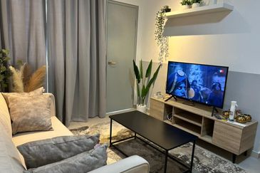 Tangerine Suites @ Sunsuria City