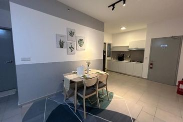 Tangerine Suites @ Sunsuria City