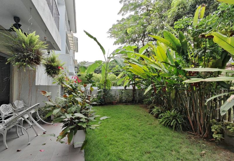 2.5 Storey Lake View Zero Lot Bungalow, Danau Mutiara Precinct 16 For Sale
