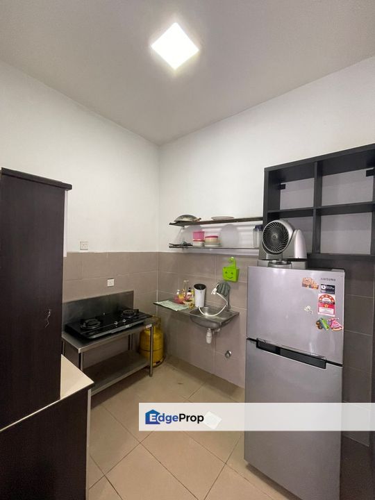 3 Storey Desa Saujana Townhouse in Bandar Saujana Putra For Rent, Selangor, Jenjarom