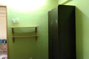 Pangsapuri Putra Damai