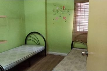 Pangsapuri Putra Damai