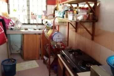 Pangsapuri Putra Damai