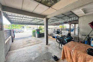 Taman Dahlia, Sepang