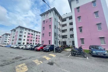 Pangsapuri Megah Villa