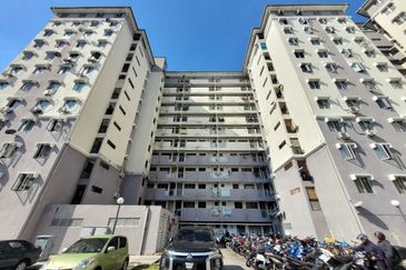 Pangsapuri Putra Harmoni, Precint 9