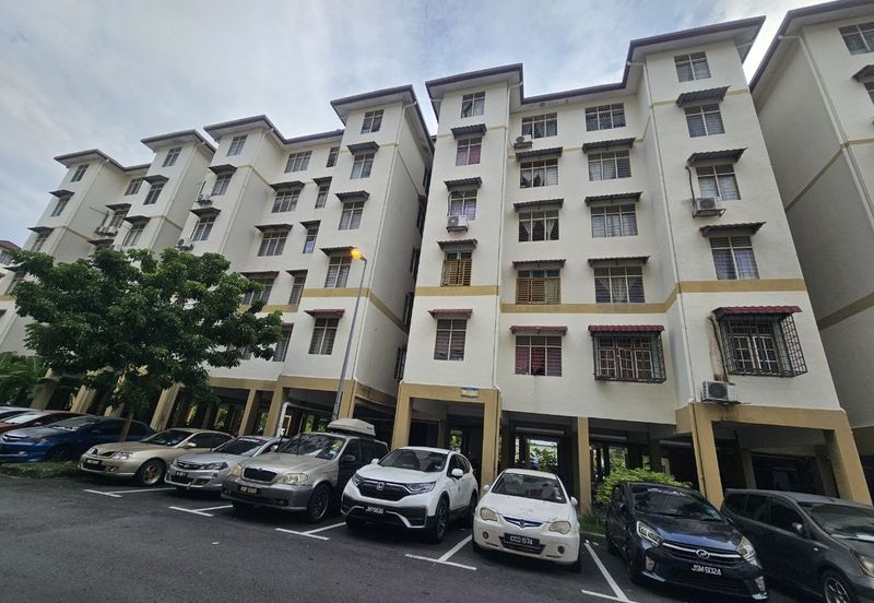 Apartment Seri Cempaka, Bangi
