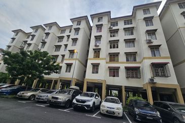 Apartment Seri Cempaka, Bangi