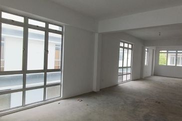 Bandar Baru Salak Tinggi