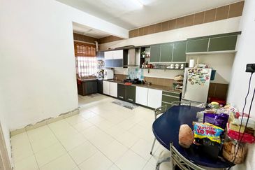 Taman Evergreen Heights