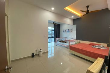 Elemence @ Taman Denai Alam, Pasir Gudang - Non Bumi - Gated Guarded - Fully Renovation