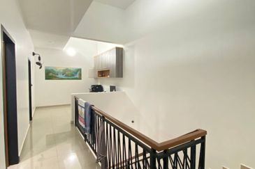 Elemence @ Taman Denai Alam, Pasir Gudang - Non Bumi - Gated Guarded - Fully Renovation