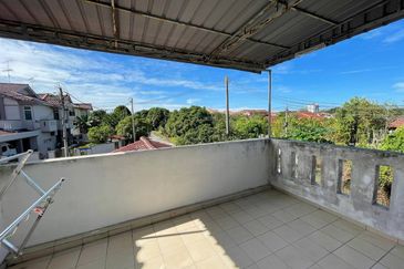 Taman Evergreen Heights