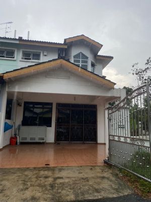 Taman Nusa Bestari 2 big Corner Double Storey for Sale for Sale @RM880 ...